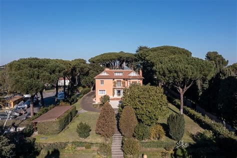 Si vende a Roma la magnifica proprietà di villa Gucci 